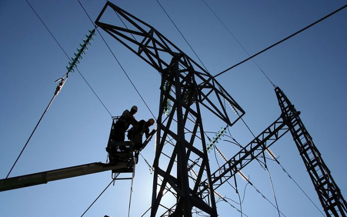 PRI, PAN y PRD alistan presentación de contrapropuesta de reforma eléctrica de AMLO
