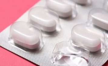 Ibuprofeno puede ser mortal si se combina con este medicamento, alertan