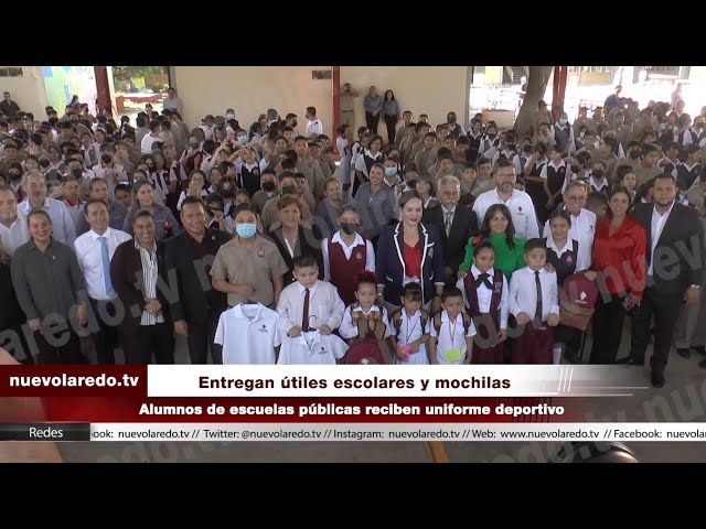 Entregan uniformes, mochilas y útiles a estudiantes en el primer día de clase (VIDEO)