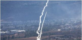 Hezbolá lanza un misil hacia Tel Aviv e Israel bombardea de nuevo Líbano y movilizará brigadas de reserva