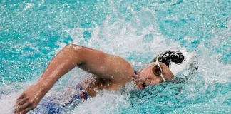 Alerta en la natación; es la sensación a sus 12 años