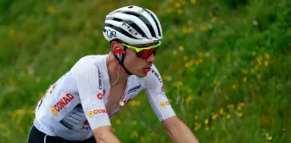 Juan Ayuso abandona el Giro; vía libre para Isaac del Toro