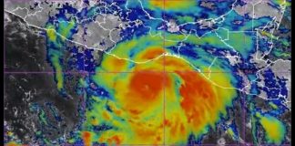 Huracán Erick alcanza categoría 2; prevén vientos muy fuertes e inundaciones en el sur de México