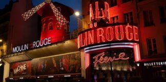 VIDEO: Hélices del Moulin Rouge vuelven a girar después de un año; las aspas se cayeron por fuertes vientos