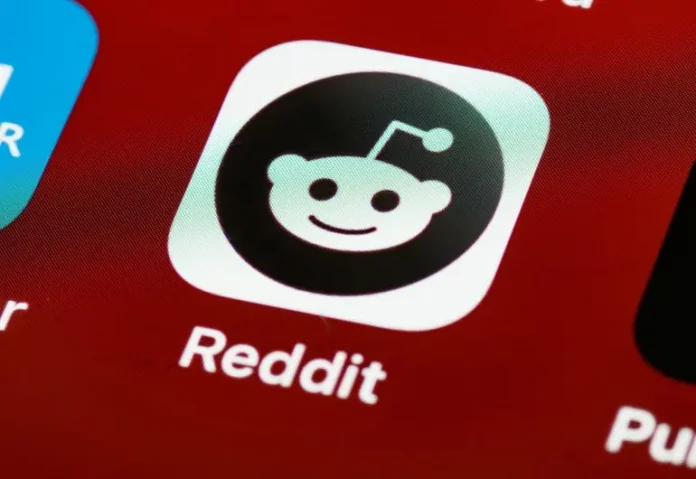 3343464