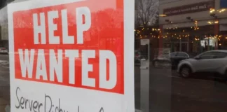 Caen subsidios por desempleo en EE. UU.; persiste incertidumbre laboral