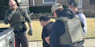 “Denuncia a tu ex y nosotros lo deportamos”: fiscal de Florida promueve denunciar a exparejas indocumentadas