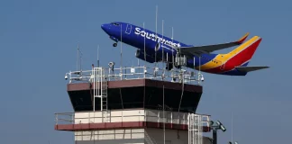 Vuelo de Southwest desciende abruptamente 475 pies para evitar ‘choque en el aire’ con otro avión