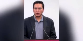 Médico que afirmó que la maestra Irma Hernández falleció por un infarto no tiene registrada su especialidad forense