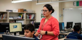 Lirmi llega a México: la plataforma escolar que reduce hasta 40% en costos operativos