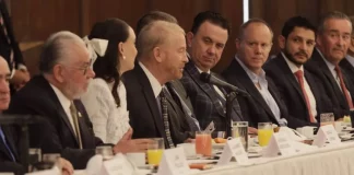 Empresarios mexicanos alistan misión a Washington por aranceles