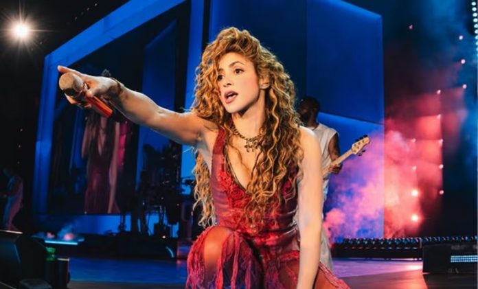 Y SHAKIRA