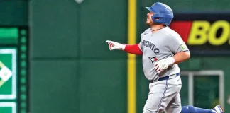 Alejandro Kirk brilla con jonrón y tres hits; Toronto derrota 7-3 a Pittsburgh