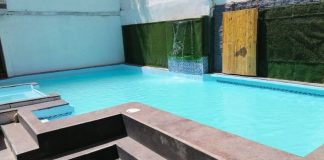 Olvidan a niño tras su fiesta de cumpleaños y muere en alberca