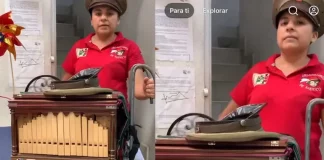 Mujer organillera toca “Ella Baila Sola” y el video arrasa en redes