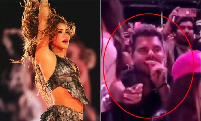 Y SHAKIRA