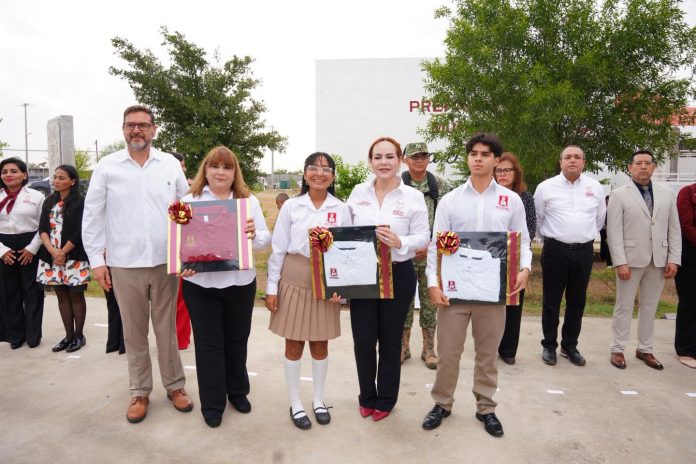 Y ESTUDIANTES