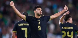 Raúl Jiménez acecha récord histórico de ‘Chicharito’