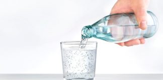 También el agua mineral: estas bebidas subirán de precio con el IEPS en 2026