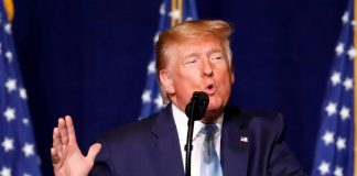 “Presta atención, deja el iPad”: regañan a piloto de avión comercial por volar cerca del Air Force One