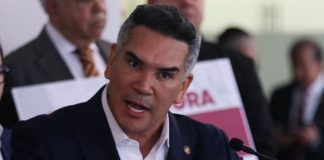 Senado quita a Alito Moreno presidencia de la Comisión de Marina