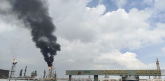 Fumarola negra en Refinería Madero causa alarma en la zona sur de Tamaulipas