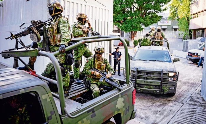Y ARMADA DE MÉXICO