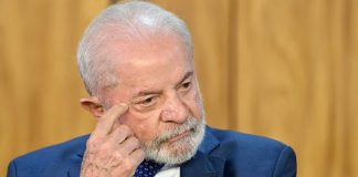 Lula pide a Trump eliminar aranceles punitivos a Brasil, en su primera llamada telefónica