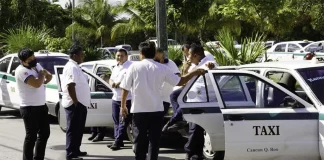 Taxista acosa a turista extranjero en Playa del Carmen