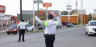 Exhorta Dirección de Tránsito y Vialidad a manejar con precaución y evitar distracciones