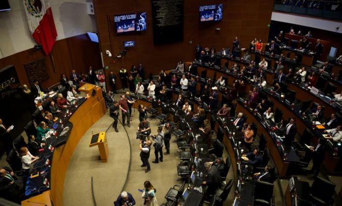 Y SENADO