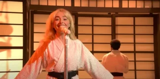 Sabrina Carpenter dice la palabra F dos veces durante una presentación en vivo de ‘SNL’