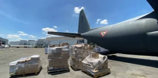 “Ya vamos, Veracruz”: influencer Alexis Omman lleva ayuda en dos aviones y lanza advertencia