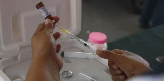 Campaña de vacunación invernal utiliza vacunas contra COVID-19 de Moderna y Pfizer