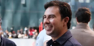 ‘Checo’ Pérez hará pruebas con Cadillac en noviembre; revela el nuevo color de su casco