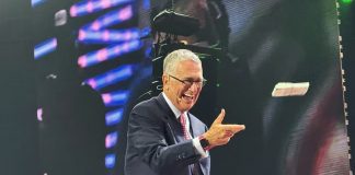 Me encantaría, pero no es momento de pensar en la Presidencia: Salinas Pliego