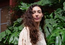 Conceden a Fernanda Trías el Premio Sor Juana Inés de la Cruz por su novela ‘El monte de las furias’