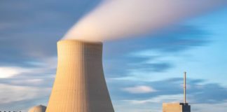 Gobierno de EEUU firma acuerdo de 80 mil mdd para generar energía nuclear para inteligencia artificial