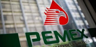 Pemex vuelve a prometer pago a proveedores, pese a aumento de la deuda