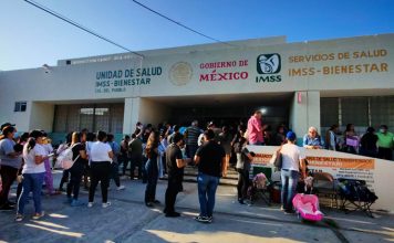 Caos y presunta venta de turnos para vacunación de BCG en Tampico