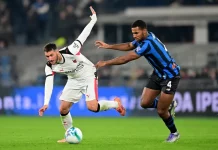 Santi Gimenez sale lesionado en empate del Milan