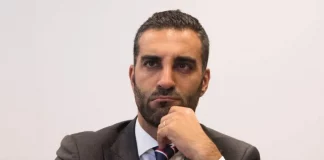 Simón Levy publica video y niega haber sido detenido en Portugal