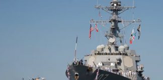 Buque destructor de EEUU abandona Trinidad y Tobago tras cuatro días frente a costas de Venezuela