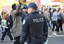 Arrestan a un hombre en Florida por haber amenazado de muerte a agentes del ICE en redes sociales