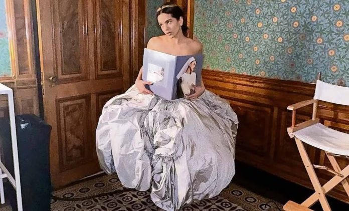 Y ROSALÍA