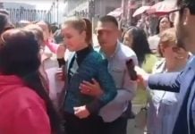 Falla seguridad de Sheinbaum; sujeto la toca sin su consentimiento