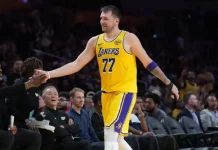 Luka Doncic, 200 puntos en sus primeros cinco juegos