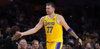 Luka Doncic, 200 puntos en sus primeros cinco juegos