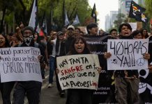 Generación Z marcha en la CDMX; exigen frenar la violencia en México, pero policías les impiden el paso al Zócalo
