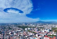 Misterioso “agujero” en el cielo de Puebla sorprende a miles de personas; ¿Qué era?